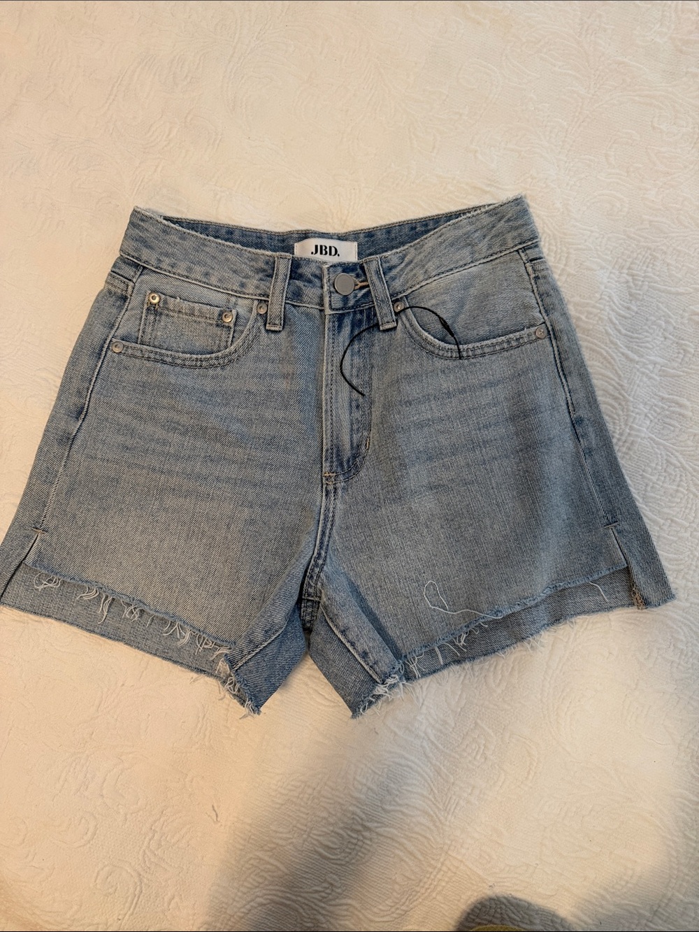 JBD size 24 denim shorts new without tag